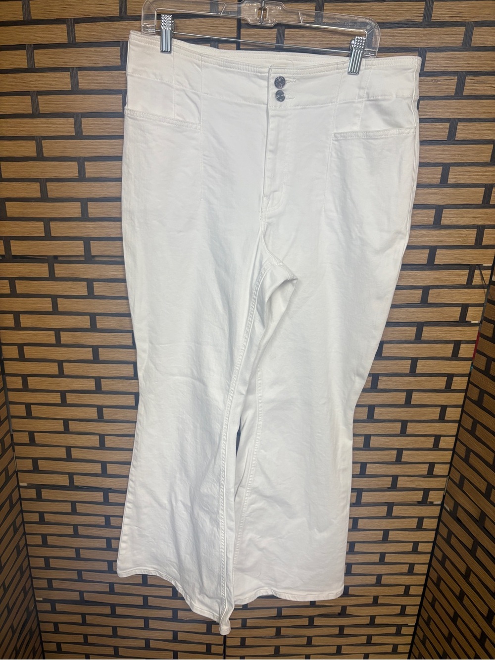 Maurices m jeans white original fit high rise flare jeans size 16 short